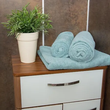 Lägenhet Helis Gaestezimmer